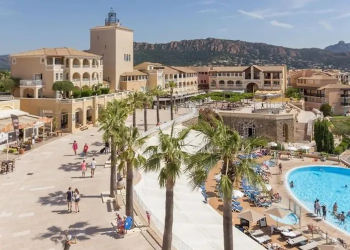 Апартаменты Superbe Duplex Cap Esterel Vue *